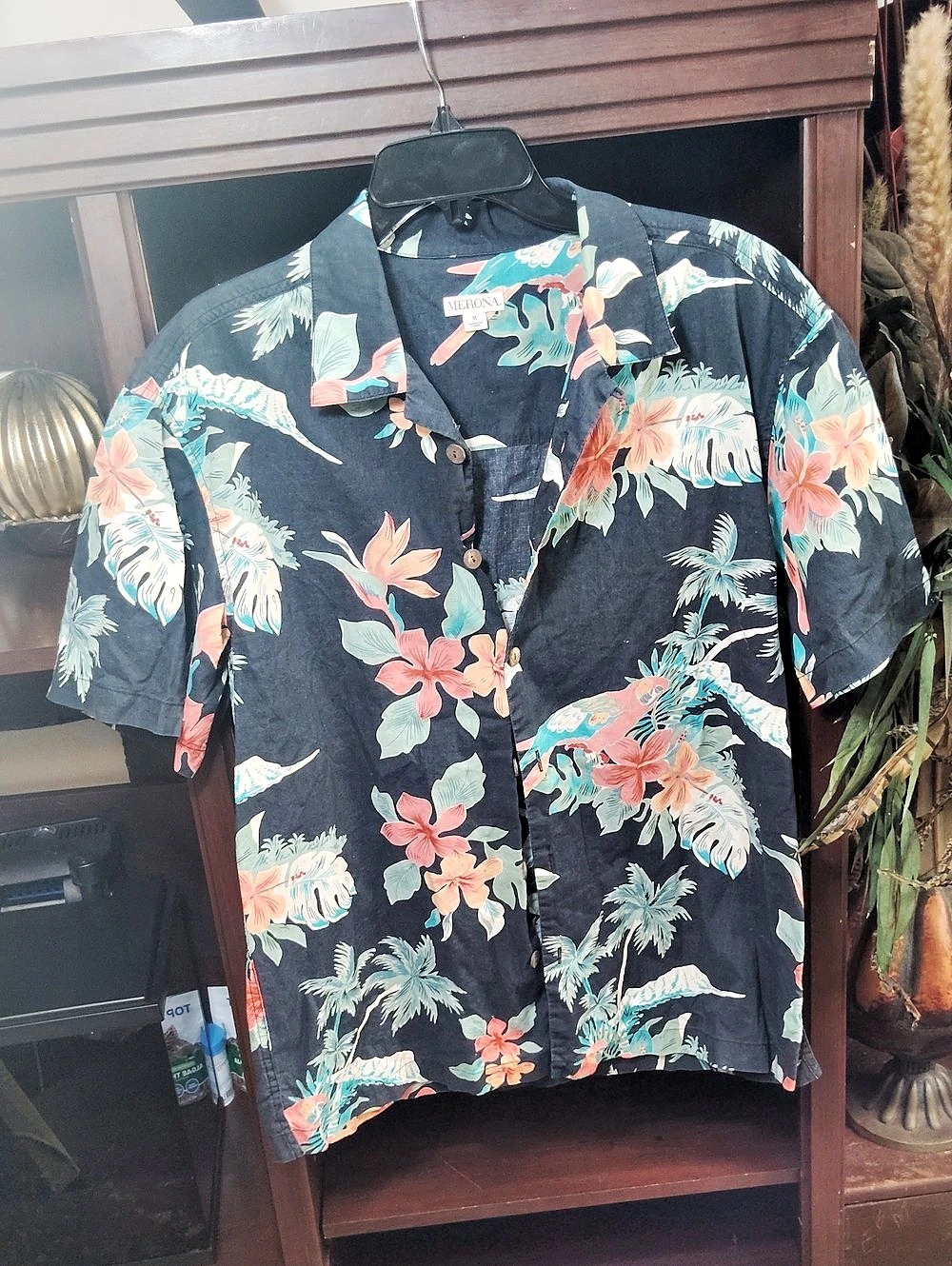 Merona Floral Short Sleeve Shirt Blue & Pink Size Medium